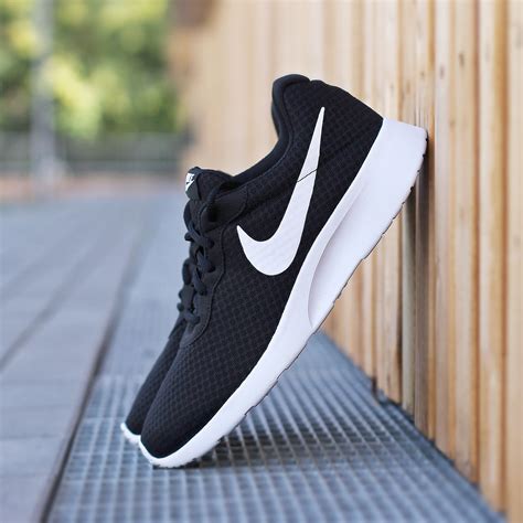 schwarze nike schuhe deichmann|nike sneaker herren kaufen.